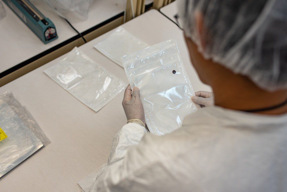 Medical device being sealed in sterile packaging